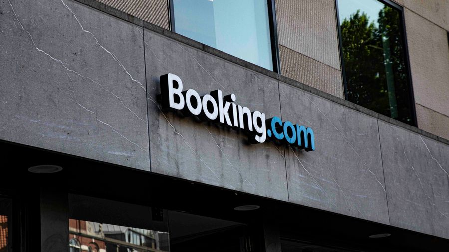 Booking.com's Review System: A Host's Guide to Staying on Top