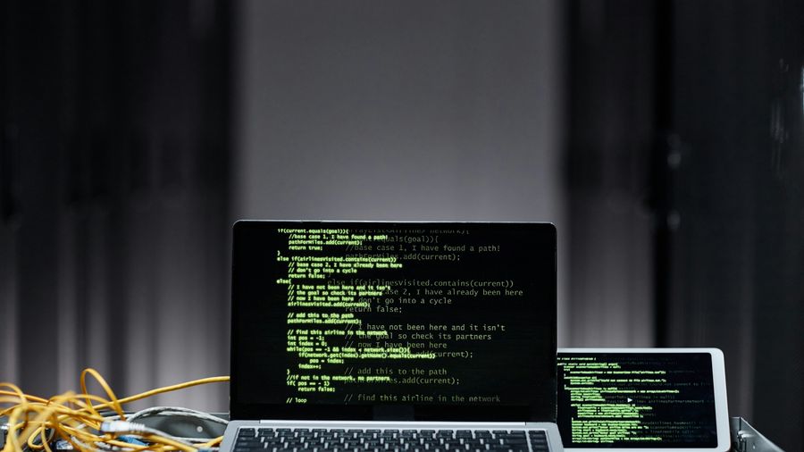 The Future of Vacation Rentals: How APIs Are Simplifying Host Workflows