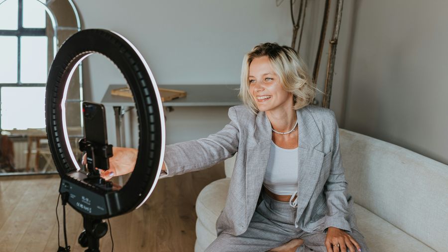 TikTok for Hosts: Leveraging Trends to Attract Younger Guests